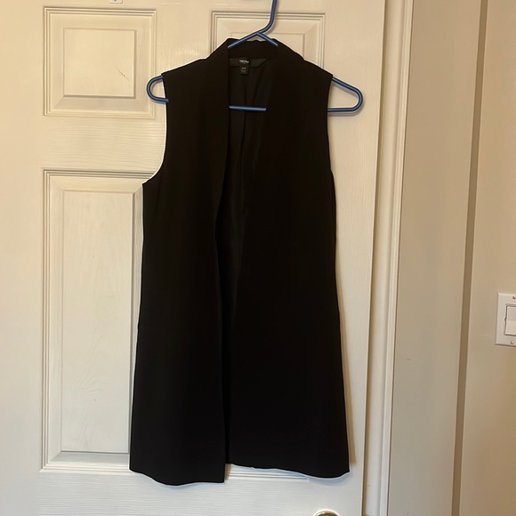 Mossimo Black Long Vest - Picture 1 of 4